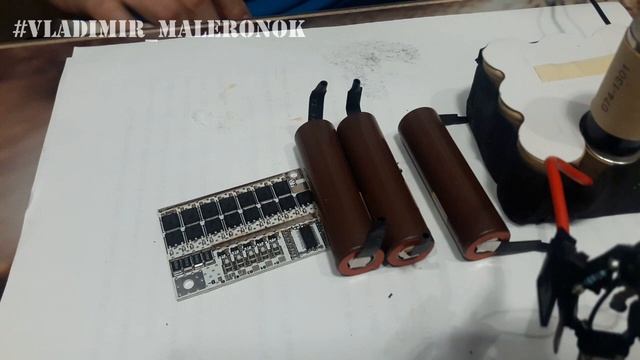 [Li-ion 18650] Замена аккумуляторов шуруповерта с платой контроля заряда BMS / drill bat 18650