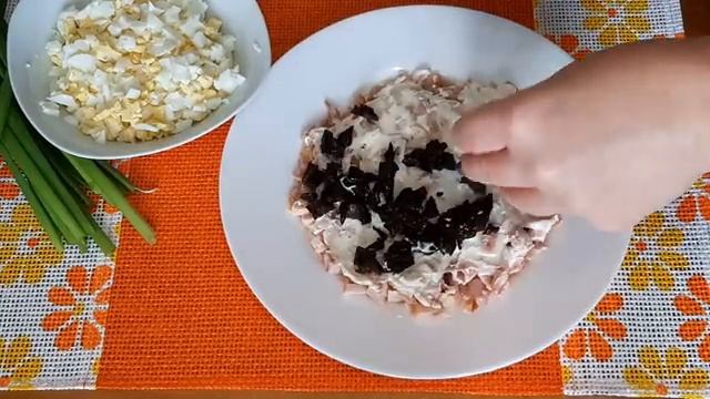 Салат Новогодний Феерверк. Новогодний стол 2021.#салат_с_курицей #новогодний салат