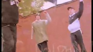 Голосуй или проиграешь (1996): Мальчишник