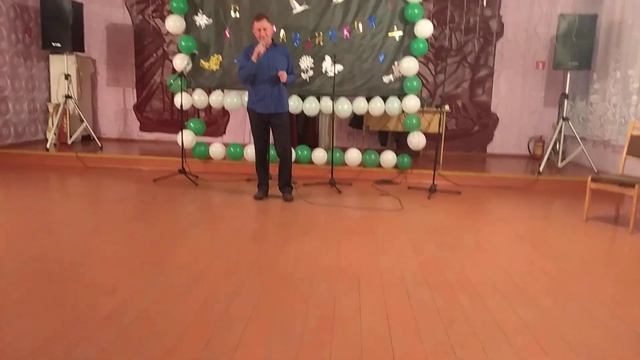 Поёт Тарасов Андрей. 14.10.2023 года. День матери.