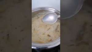 Грибной суп из белых грибов со сливками.