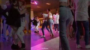 Daniel y Desiree [7 Years] • UNPOSTED Social Bachata •