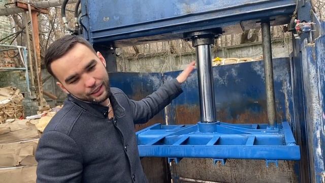 Как ПРАВИЛЬНО выбрать гидравлический пресс? Бизнес на вторсырье или деньги из мусора.