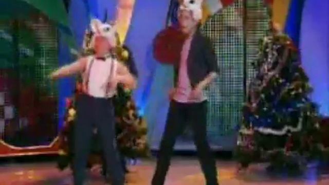 Новогоднее Кривое зеркало. Итоги 2007 - Краткое содержание 1 части смотреть онлайн