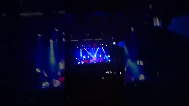 The killers - Smile like you mean It @ Oracle arena (Not so silent night 2012) смотреть онлайн