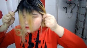 НЕ ПОВТОРЯТЬ  ЭТО ДОМА ! ! !   Отрезала себе челку