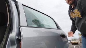 Fiat Grande Punto HOW TO OPEN REAR DOORS IF HANDLE ISNT WORKING, EASY, NO TOOLS
