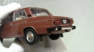 ВАЗ-2106 "ЖИГУЛИ" 1:24 ЛЕГЕНДАРНЫЕ СОВЕТСКИЕ АВТОМОБИЛИ №46 Hachette/Car model VAZ-2106 "ZHIGULI"