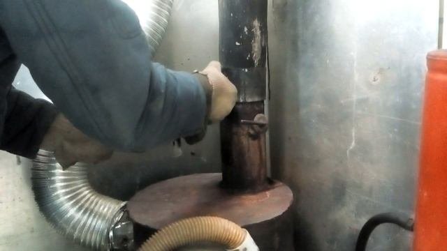 ЧИСТИМ ПЕЧЬ НА ОТРАБОТКЕ НЕ ПАЧКАЯСЬ !