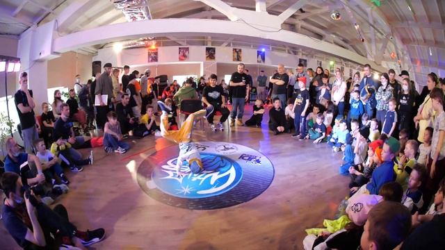 отбор до 9 #7 vs #8 - брейкданс, WINTER WARS 2021 смотреть онлайн