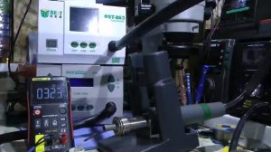 Qwick 861DW  VS Bst 863