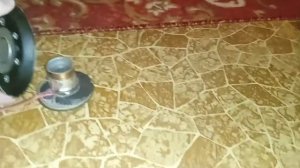 Вибродинамик против шумных соседей. Борюсь с ними музыкой.