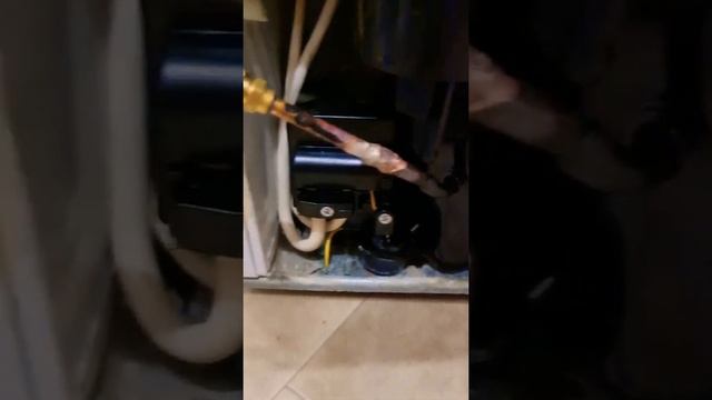 Холодильник Мир 149-4.Шуба в холодильники. смотреть онлайн