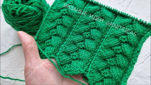 Эффектный узор "Елочка" спицами!
