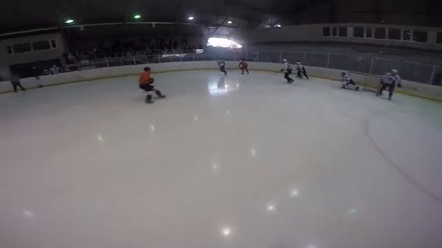 Хоккейный тур по ХМАО. Товарищеская игра в Нижневартовске смотреть онлайн