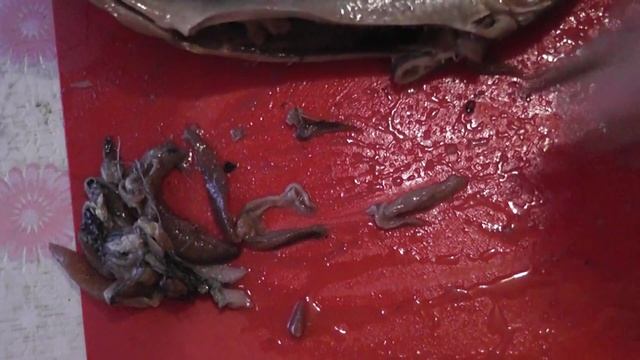 Быстрая разделка сельди, две сельди за 5 минут