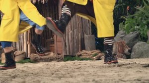 Jake and the Never Land Pirates | Pirate Band | Swamp Stomp | Disney Junior
