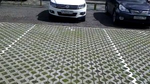 19  Экопарковки на территории города  Газонная решетка из бетона