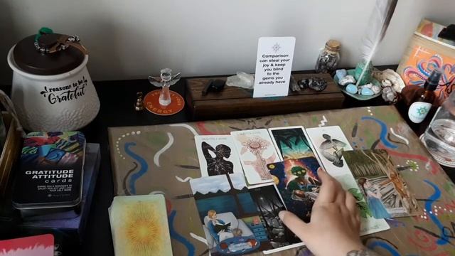 What's Blooming For You This Season || Pick A Card Reading || Array of Gratitude смотреть онлайн