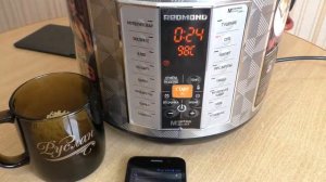 Мультиварка варит суп. Для занятых и ленивых. Тушенка и вермишель.