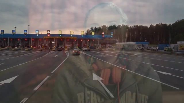 ЗНАЮ ДОМА ТЫ ЖДЕШЬ смотреть онлайн