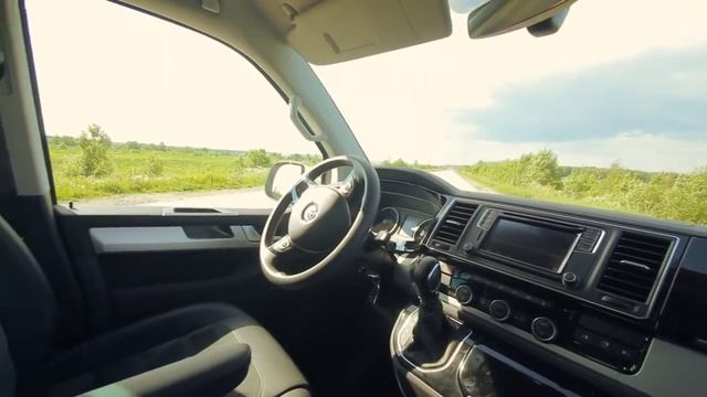 Volkswagen Multivan Highline: Деловой костюм для серьезного бизнеса смотреть онлайн