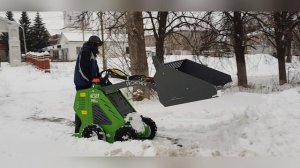 Мини-погрузчик FRONTMEN в Храме