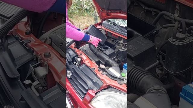 Replacing the air filter. Suzuki Ignis. Wymiana filtra powietrza. #automotive #Short14 #suzuki