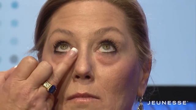 Крем для кожи лица Instantly Ageless. Это крем против мимических морщин и отёков. Сделан в США. смотреть онлайн