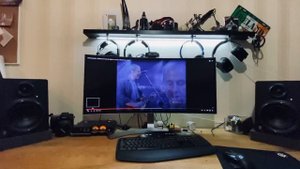 MR5 mk2 studio monitors by Mackie, USA