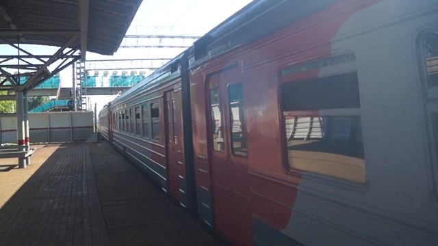 Электропоезд ЭД2Т-0037 сообщением Москва (Ярославский вокзал)-Александров-1