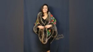 Посадская шаль "Цыганка Аза" с лисой блюфрост