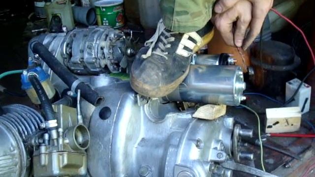 Первые пробы пуска стартера на мотоцикле урал смотреть онлайн