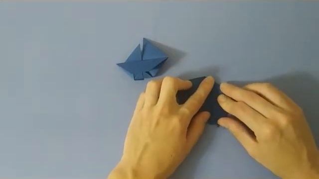 The ship is a paper sail.......Корабль - парус из бумаги. смотреть онлайн