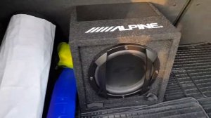 Alpine SWE 815 SUBWOOFER + Russian Club Song  - Audio Test