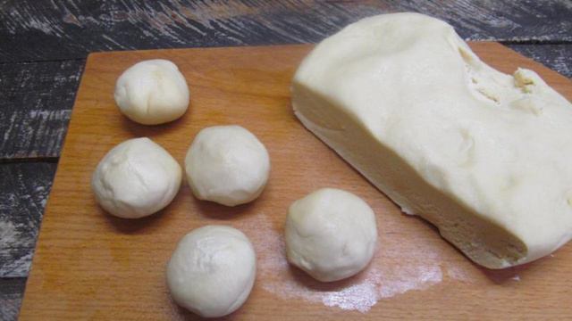 Булочки с шоколадом Бантики