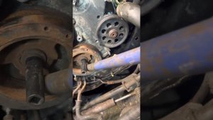 Оживление 2011 ford E350 . Как провернуть заклинивший мотор. Текут поршня .