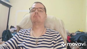 Обжор на чипсы лейс с зеленью и сметанной и новую пепси колу и про многое другое тоже .