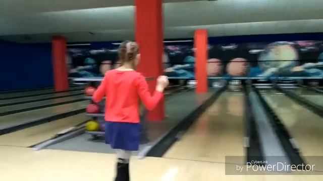 Ура! День рождение в боулинге!!! смотреть онлайн