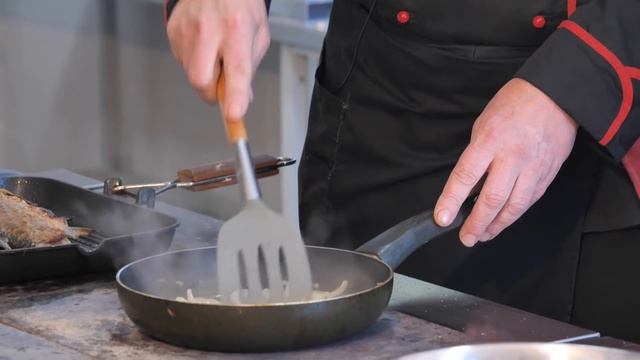 Рецепт "Карась в сметане"