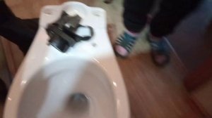 Замена унитаза.
