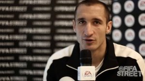 EA SPORTS Fifa Street 2012 - La community intervista Giorgio Chiellini