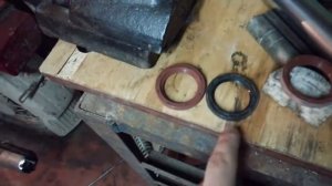 Как заменить сальники в вилке Иж ПС