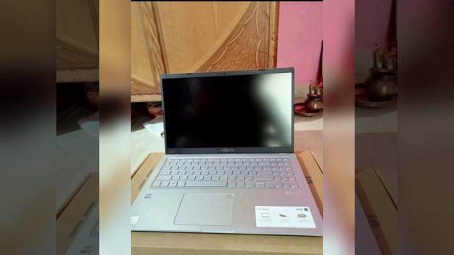 my new ASUS laptop || i3 4gb ram 512 gb ssd смотреть онлайн