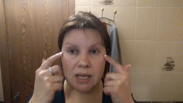 Как убрать морщины под глазами, не трогая кожу век. Упражнения.