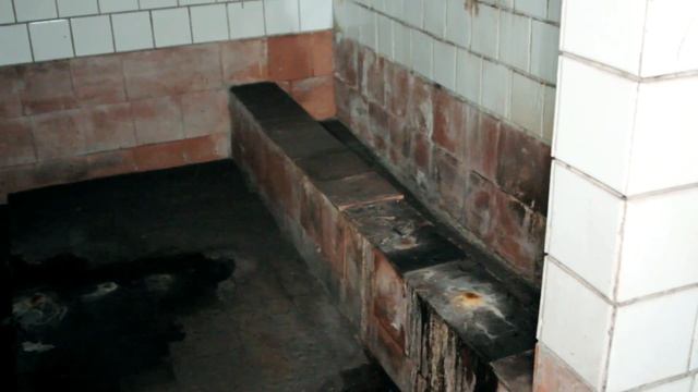 Туалет в Тоннеле! Проник в глубинный Санузел Метро! смотреть онлайн