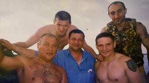 Сергей Какенов - Свечи в Храме Горят(Памяти Владимира Зятькова)(Сл и муз Сергей Какенов)