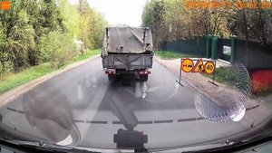 2019-05-11 - Нарушение ПДД: Обгон В Зоне Действия Знака «Обгон Запрещён»