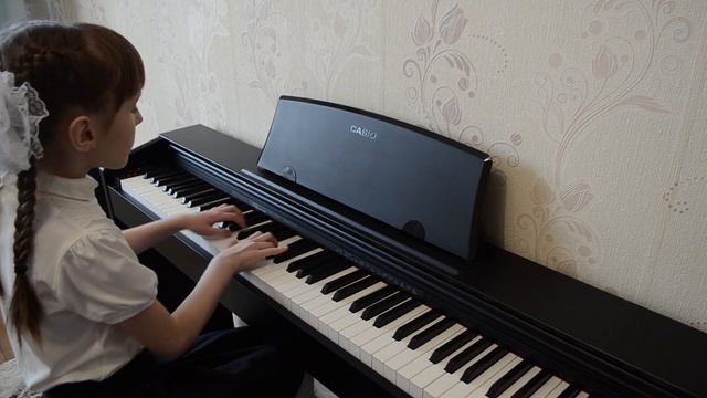 Вариации на тему русской песни - И. Беркович (2 класс, фортепиано) смотреть онлайн