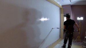 Спец грунт под шпаклёвку. Семин СуКуш нанесение валиком. Грунтование стеклохолста.